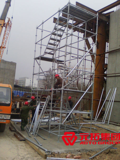 外墻鋼管腳手架價(jià)格是多少