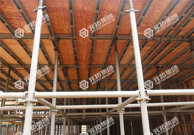 木模板支撐與傳統(tǒng)頂板支撐的對比