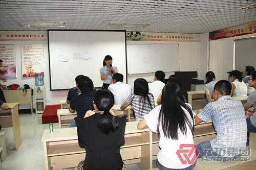 腳手架商業(yè)帝國大亨,到底是一個什么樣的人？開會圖