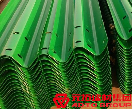 安全高速公路護(hù)攔板重量計(jì)算方法