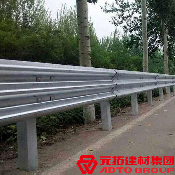 廣東鄉(xiāng)村公路波形護(hù)欄板去哪里批發(fā)?