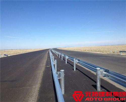 河北哪里有波形護欄板廠家直銷？