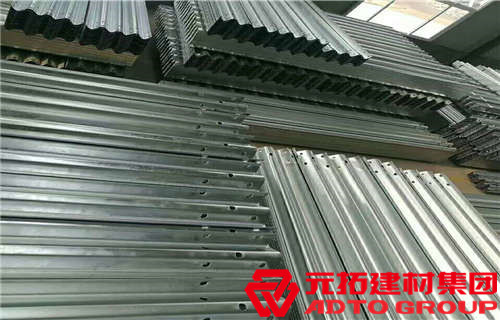 波形護(hù)欄板規(guī)格型號(hào)一般有哪些？