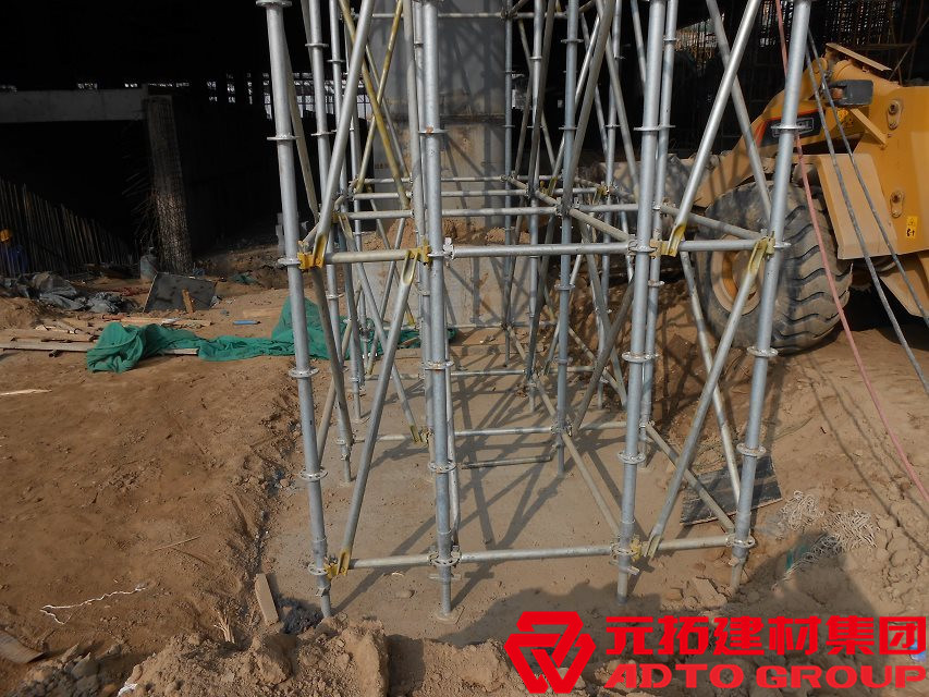 什么是盤扣式腳手架？和傳統(tǒng)腳手架有什么不同？