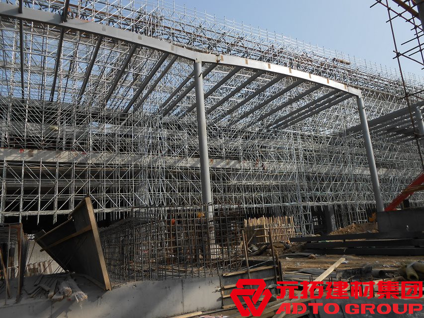 如何選擇盤(pán)扣腳手架出口貿(mào)易公司？