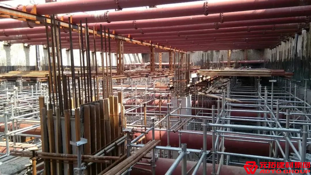 元拓盤扣腳手架在地鐵建設(shè)中的應(yīng)用