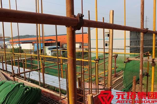 十字扣件哪種材質(zhì)的用得比較多？