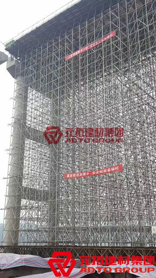 滬通長(zhǎng)江大橋使用產(chǎn)品：圓盤(pán)腳手架