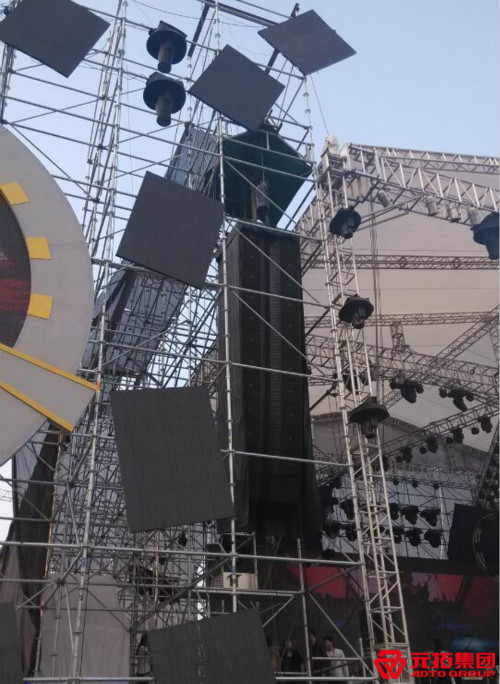 &ldquo;湘江音樂節(jié)&rdquo;舞臺使用元拓盤扣式腳手架細節(jié)圖